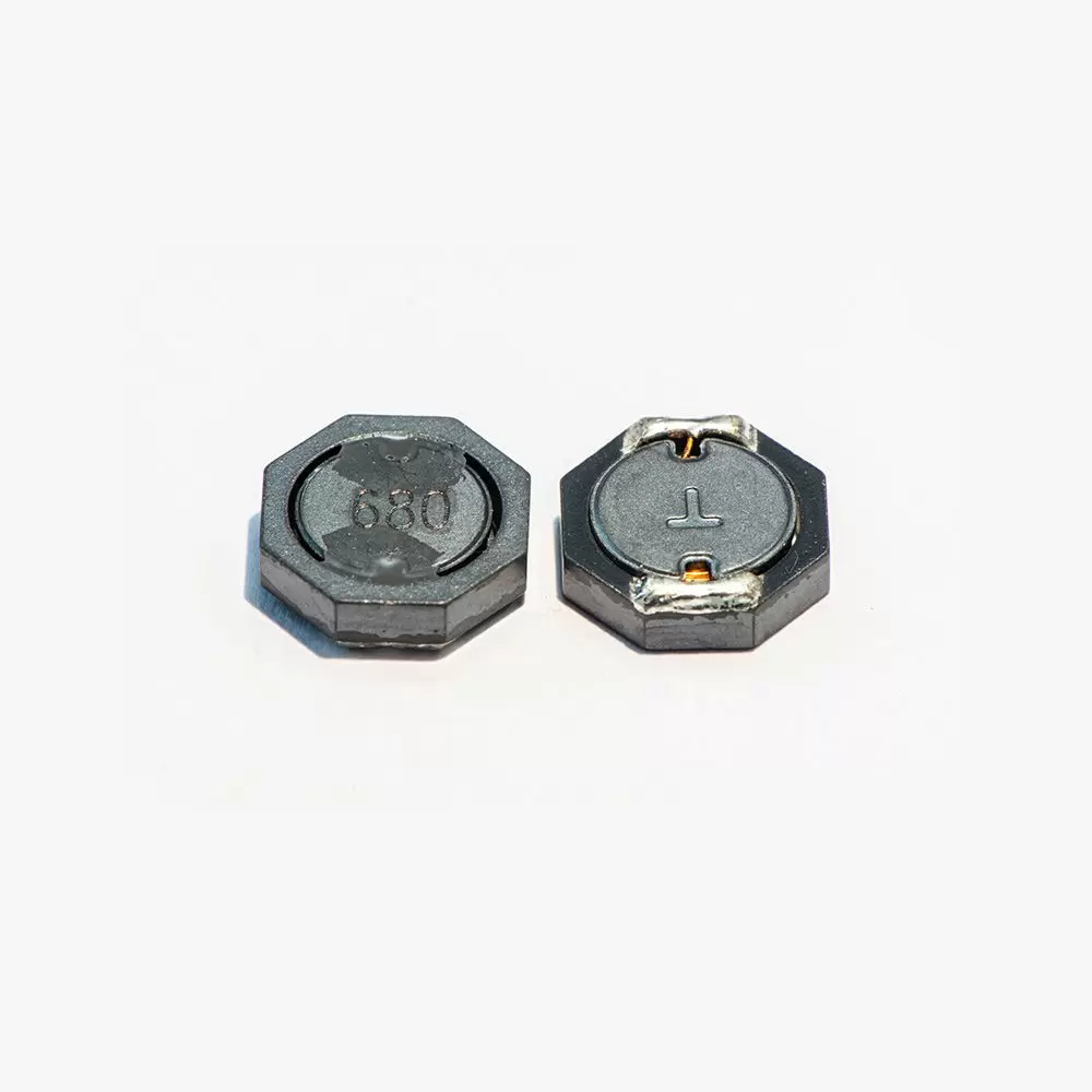 2.2µH, 4.8A, 1028功率电感, 遮蔽型电感 - 高可靠性遮蔽型电感