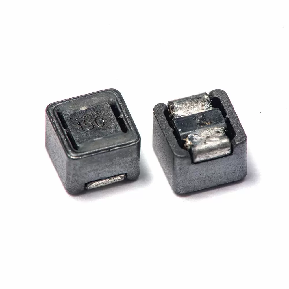 10µH, 0.95A, 3828功率电感, 遮蔽型电感 - 高可靠性遮蔽型电感
